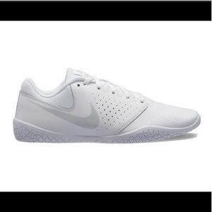 Nike cheer shoes